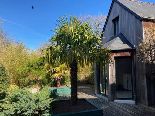 Maison à vendre 445 480 € 3 pièces 2 chambres 143 m² 459 m² de terrain Saint-Lunaire 35800