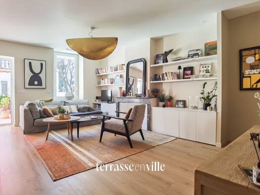 Appartement à louer 1 550 € 5 pièces 4 chambres 125 m² 1er étage Marseille 10ème arrondissement 13010