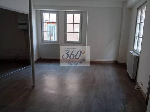 Appartement à louer 560 € 2 pièces 43,1 m² RDC Cluny 71250