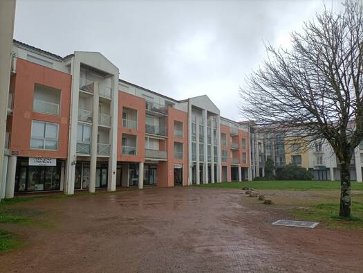 Studio à louer 550 € 1 pièce 23,8 m² Étage 1/3 Les Sables-d'Olonne 85100