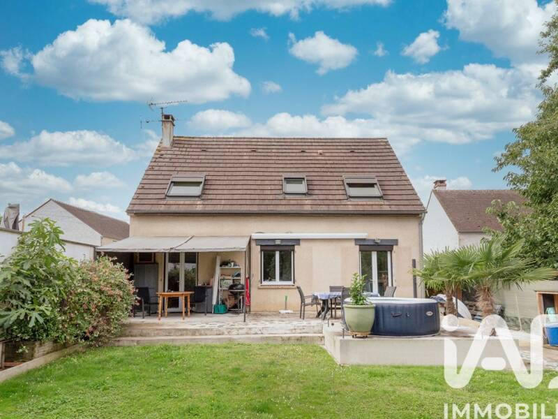 Maison à vendre, 123m², ROZAY EN BRIE