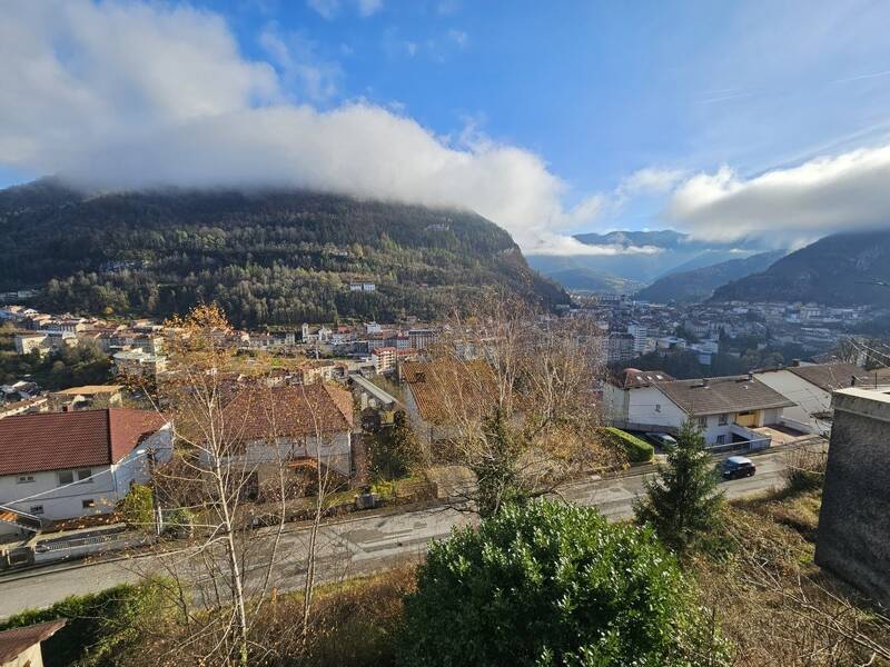Maison à vendre, 122m², SAINT CLAUDE