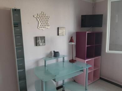 Appartement à louer 350 € 1 pièce 10 m² Bas Vernet Est Perpignan 66000