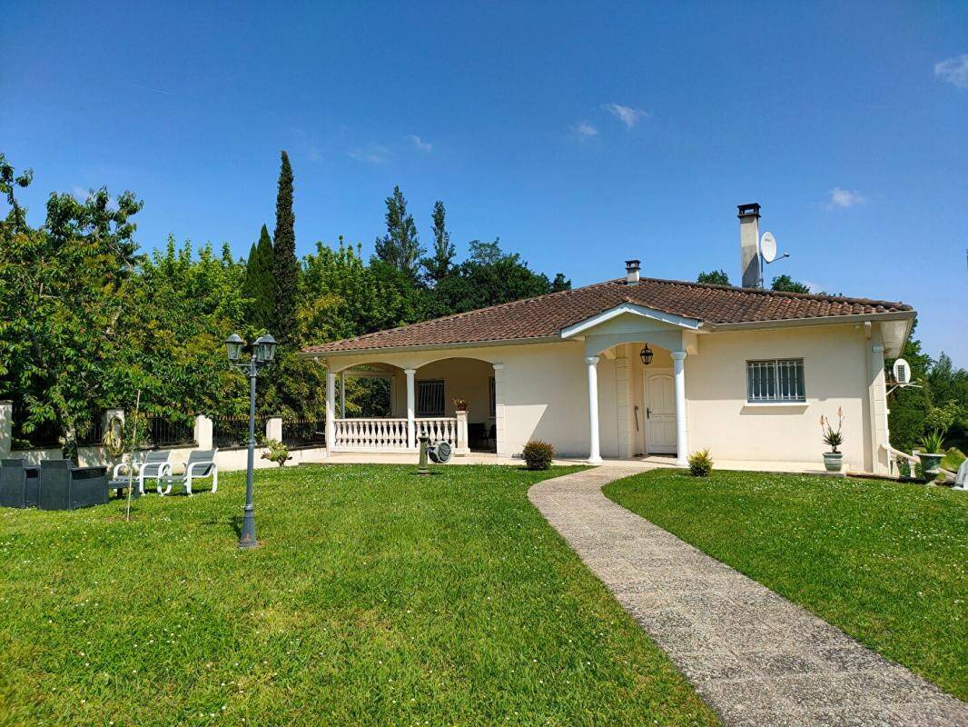 Maison à vendre, 170m², YVRAC
