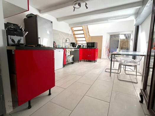 Maison à vendre 166 000 € 4 pièces 3 chambres 120 m² 677 m² de terrain Thiré 85210