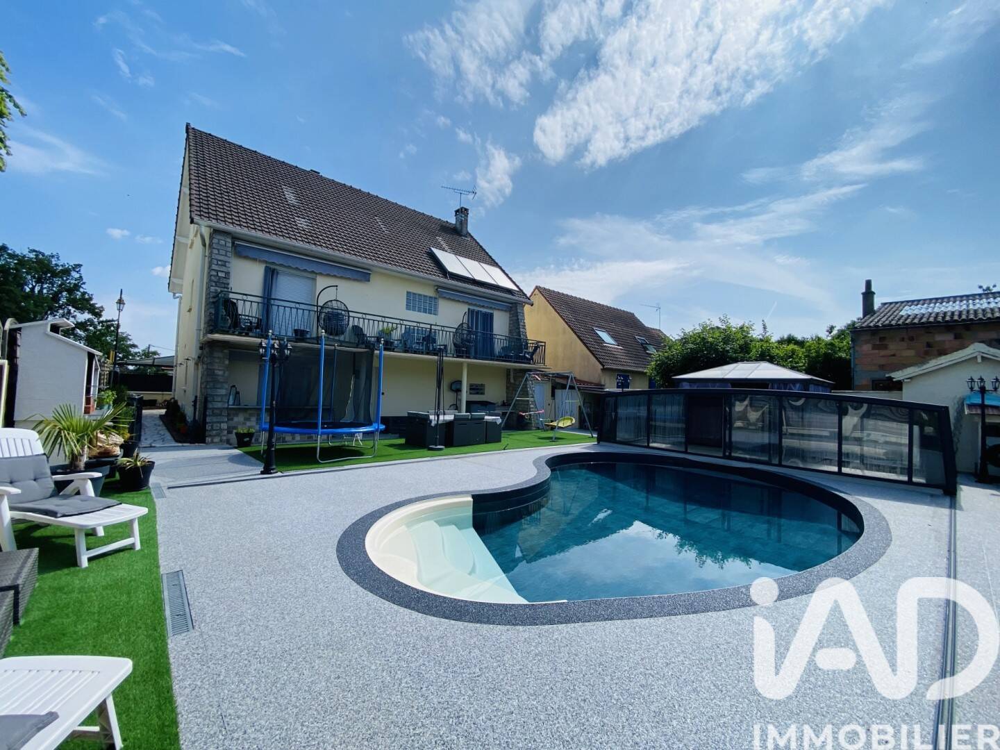 Maison à vendre, 247m², LE COUDRAY MONTCEAUX