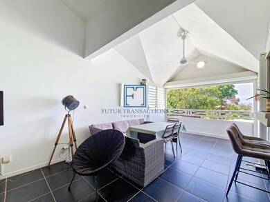 Duplex à vendre 395 000 € 4 pièces 3 chambres 105 m² Étage 2/3 Le Gosier 97190