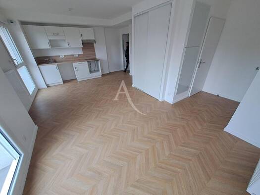 Appartement à louer 922 € 3 pièces 2 chambres 62 m² 1er étage Orvasserie Saint-Herblain 44800