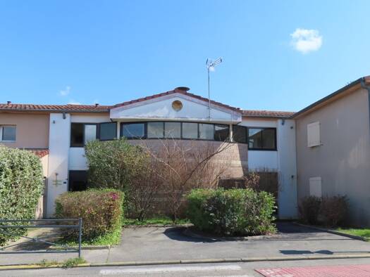 Appartement à vendre 105 000 € 3 pièces 1 chambre 63,4 m² Étage 1/1 Vieux Bourg Livron-sur-Drôme 26250