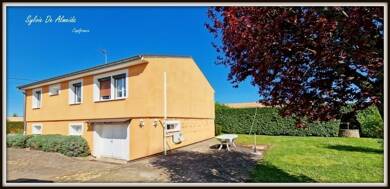 Maison à vendre 219 000 € 4 pièces 3 chambres 93 m² 678 m² de terrain Bâgé-le-Châtel 01380