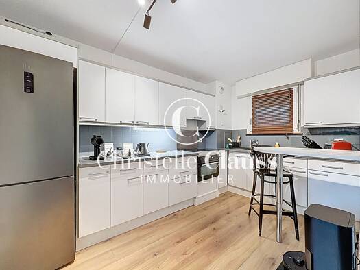 Appartement à vendre 210 000 € 3 pièces 2 chambres 60 m² 1er étage Eschau 67114