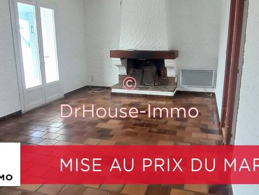 Maison de plain-pied à vendre 223 000 € 3 pièces 2 chambres 61,7 m² 357 m² de terrain La Faute sur Mer 85460