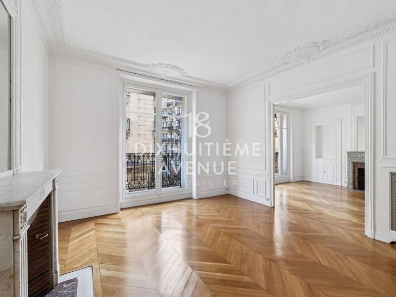 Maison à louer, 108m², PARIS 18E