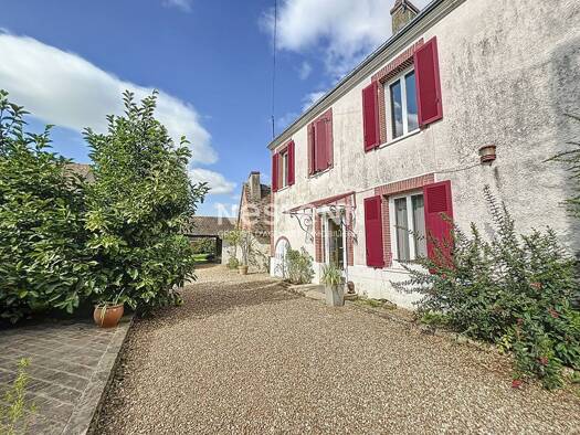 Maison à vendre 252 000 € 4 pièces 3 chambres 90 m² 575 m² de terrain Abondant 28410