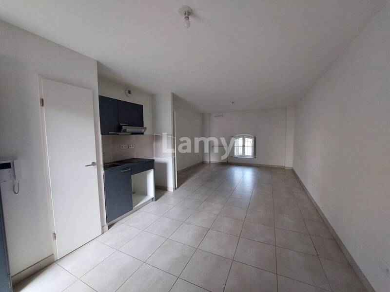 Maison à louer, 48m², NIMES