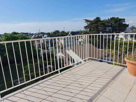 Appartement à vendre 279 900 € 4 pièces 2 chambres 76,39 m² Étage 3/3 Bonne Source-Saint Sebastien Pornichet 44380