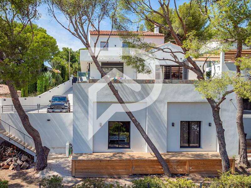 Maison à vendre, 375m², CASSIS