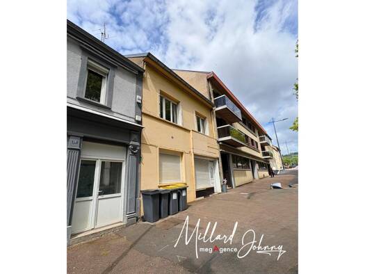 Immeuble à vendre 175 000 € 238 m² La Couronne-Saint Henri Le Creusot 71200