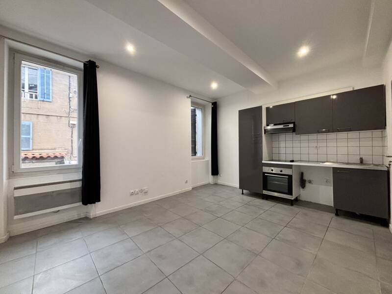 Maison à louer, 29m², GEMENOS