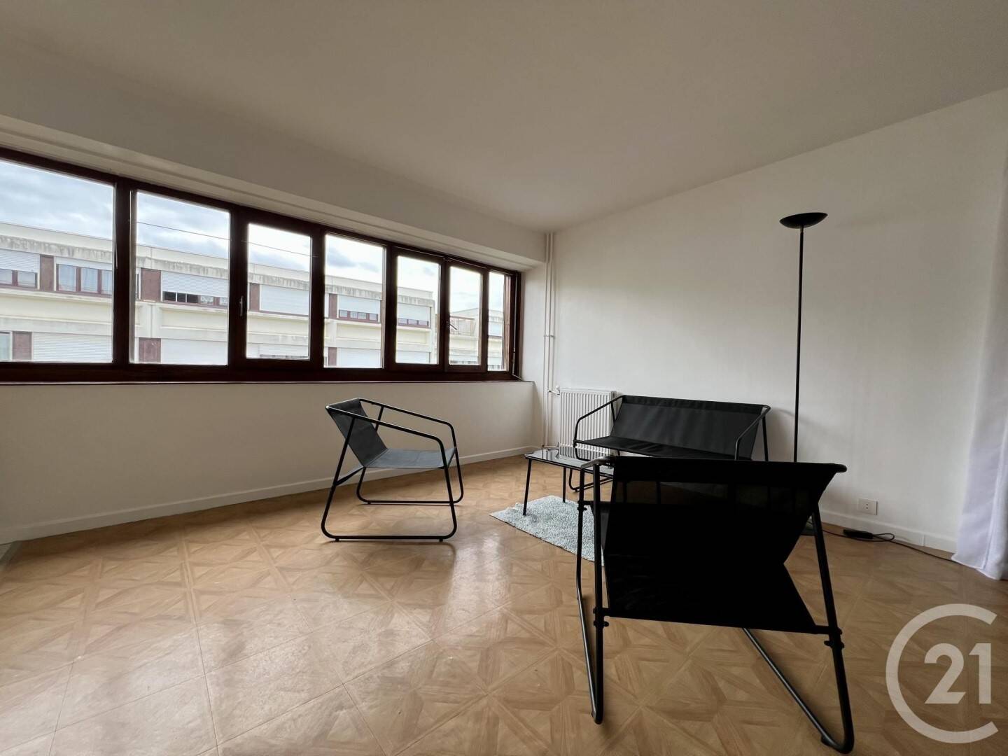 Maison à louer, 35m², COURCOURONNES