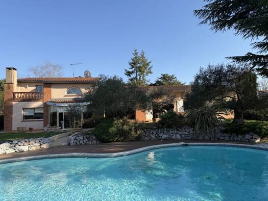 Maison à vendre 627 000 € 8 pièces 6 chambres 320 m² 4 000 m² de terrain Maurens Cugnaux 31270