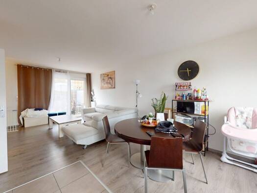 Duplex à vendre 246 750 € 3 pièces 2 chambres 69,77 m² RDC/1 Touques 14800