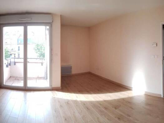 Appartement à louer 900 € 3 pièces 2 chambres 62,89 m² 1er étage Clairmarais-Charles Arnould Reims 51100