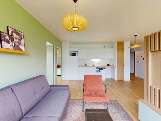 Appartement à louer 1 762 € 3 pièces 1 chambre 55 m² 4ème étage Ivry Port Centre Ivry-sur-Seine 94205