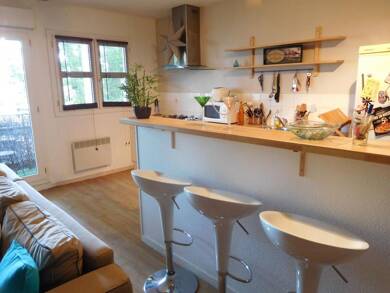 Appartement à louer 950 € 2 pièces 1 chambre 54 m² 1er étage Le Monteil-Paul Montagne Pessac 33600