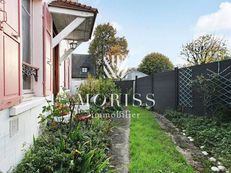 Maison à vendre, 131m², SAINT MAUR DES FOSSES