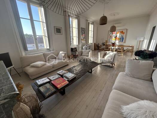 Duplex à vendre 478 000 € 7 pièces 6 chambres 180 m² Étage 2/2 Agen 47000