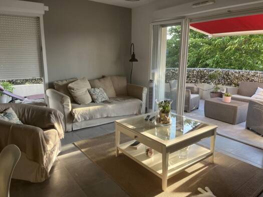 Appartement à vendre 260 000 € 3 pièces 2 chambres 59,34 m² 1er étage Centre Ville-Historique Mèze 34140
