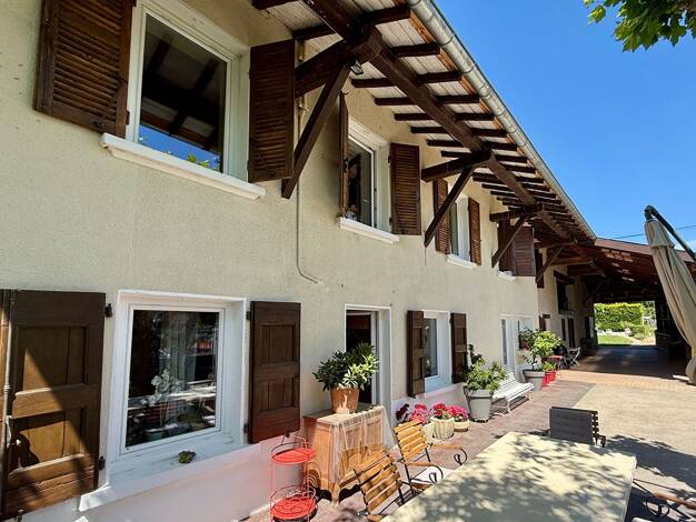 Maison à vendre 379 000 € 8 pièces 5 chambres 180 m² 1 618 m² de terrain St Didier sur Chalaronne 01140