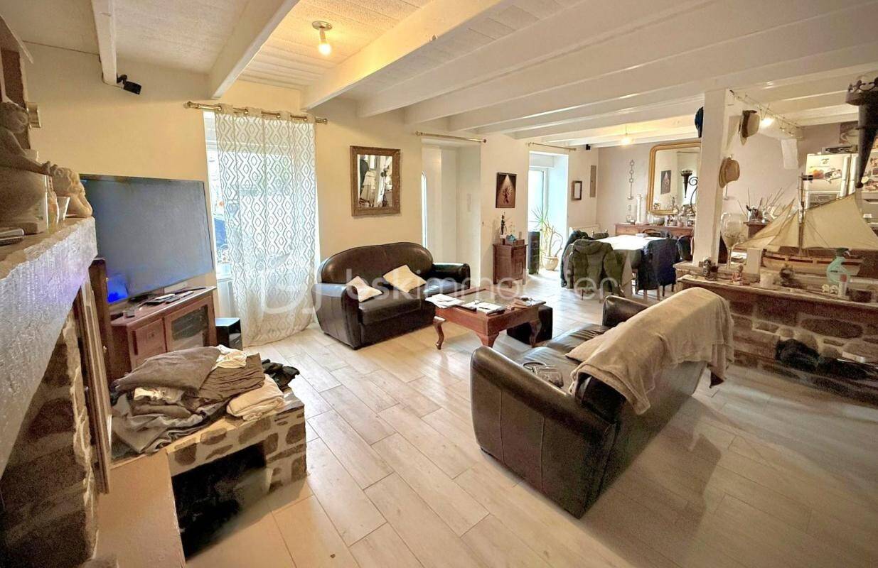 Maison à vendre, 137m², LA VILLE ES NONAIS