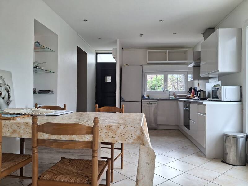 Maison à louer, 95m², MARSEILLE 11E