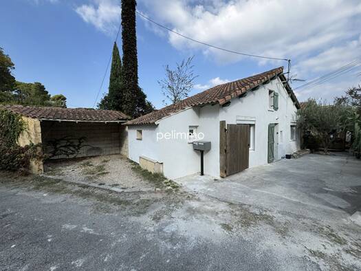 Appartement à louer 850 € 3 pièces 2 chambres 45 m² Saint Chamas Sud Saint Chamas 13250