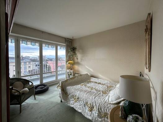 Appartement à vendre 235 000 € 4 pièces 3 chambres 100 m² Étage 5/11 Besançon 25000