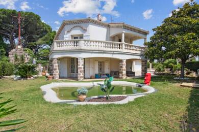 Villa à vendre 860 000 € 5 pièces 4 chambres 166 m² 763 m² de terrain Centre Ville Fréjus 83600