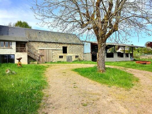 Maison à vendre 97 000 € 2 pièces 1 chambre 45 m² 20 145 m² de terrain Montsauche-les-Settons 58230