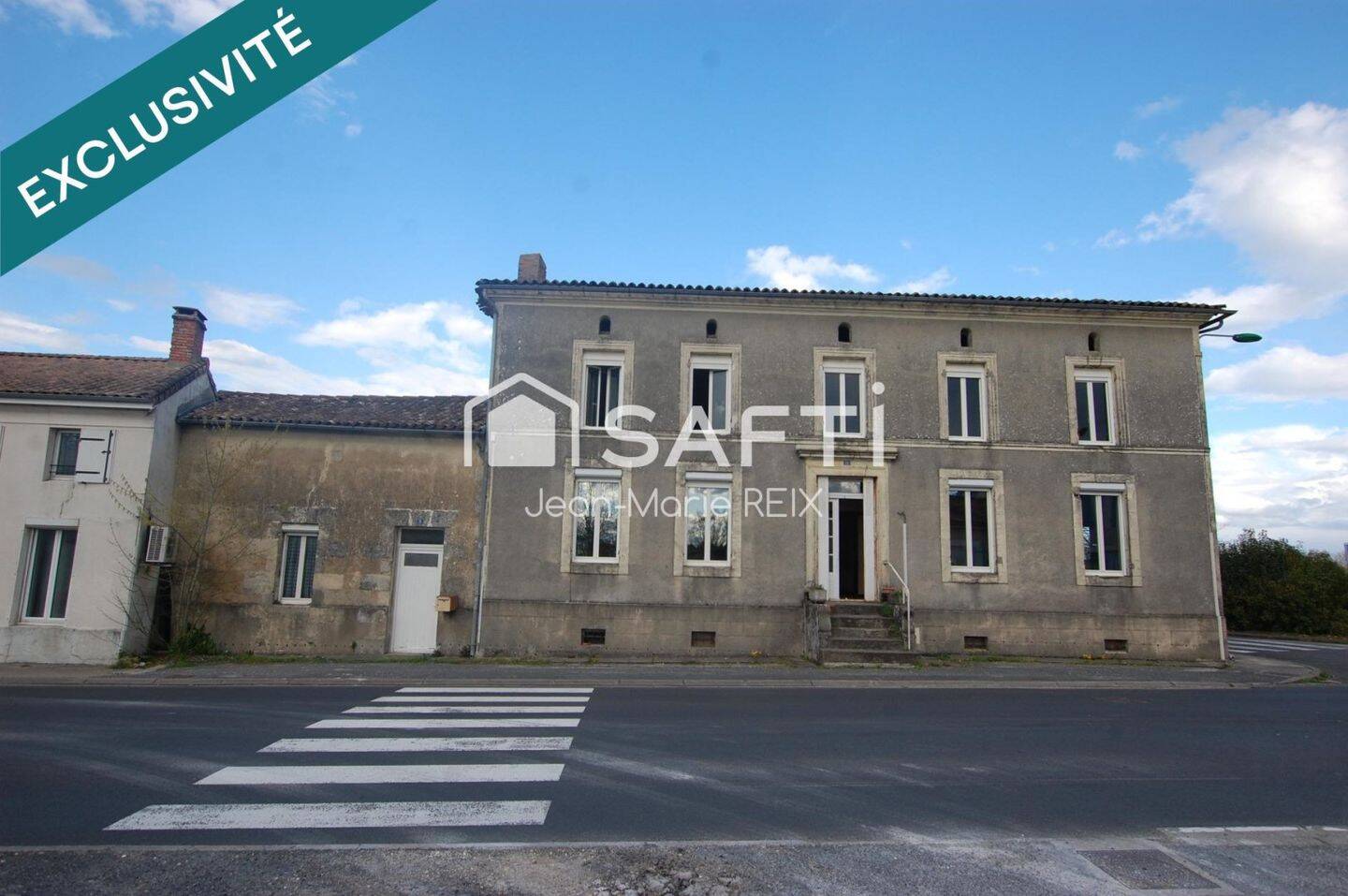 Maison à vendre, 220m², MONTLIEU LA GARDE