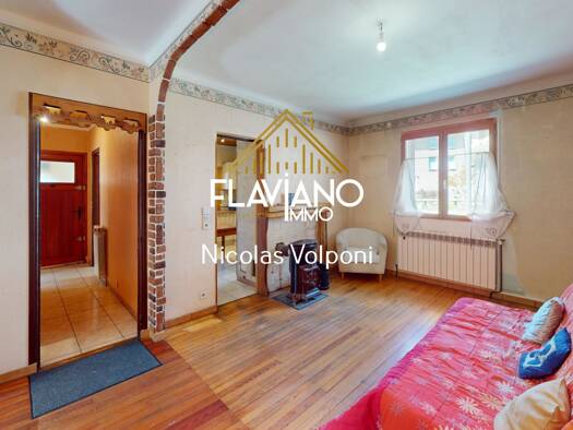 Maison à vendre 190 000 € 6 pièces 4 chambres 132 m² La Condamine-Châtelard 04530