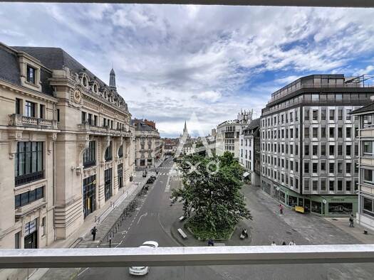 Appartement à vendre 725 000 € 4 pièces 2 chambres 116 m² Étage 3/11 Grangier Dijon 21000