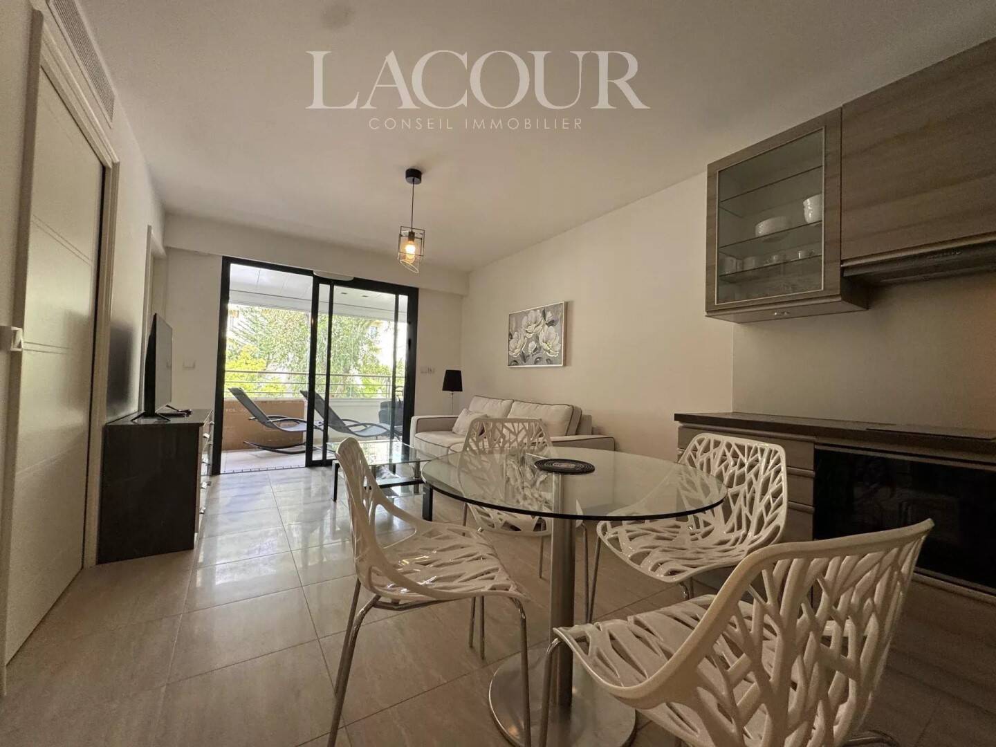 Maison à louer, 39m², CANNES