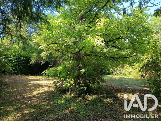 Terrain constructible à vendre 88 000 € 1 420 m² de terrain Nord Doué-en-Anjou 49700