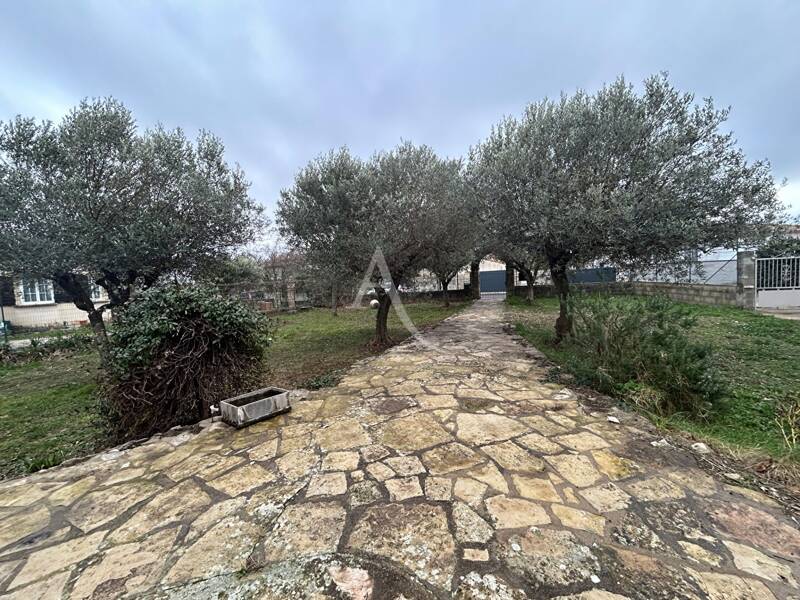 Maison à louer, 93m², POULX