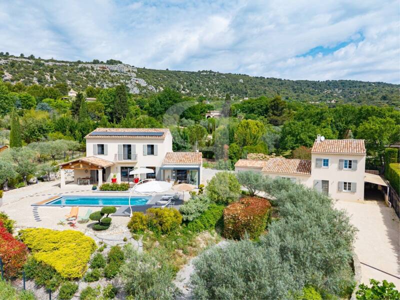 Maison à vendre, 320m², SAINT SATURNIN LES APT