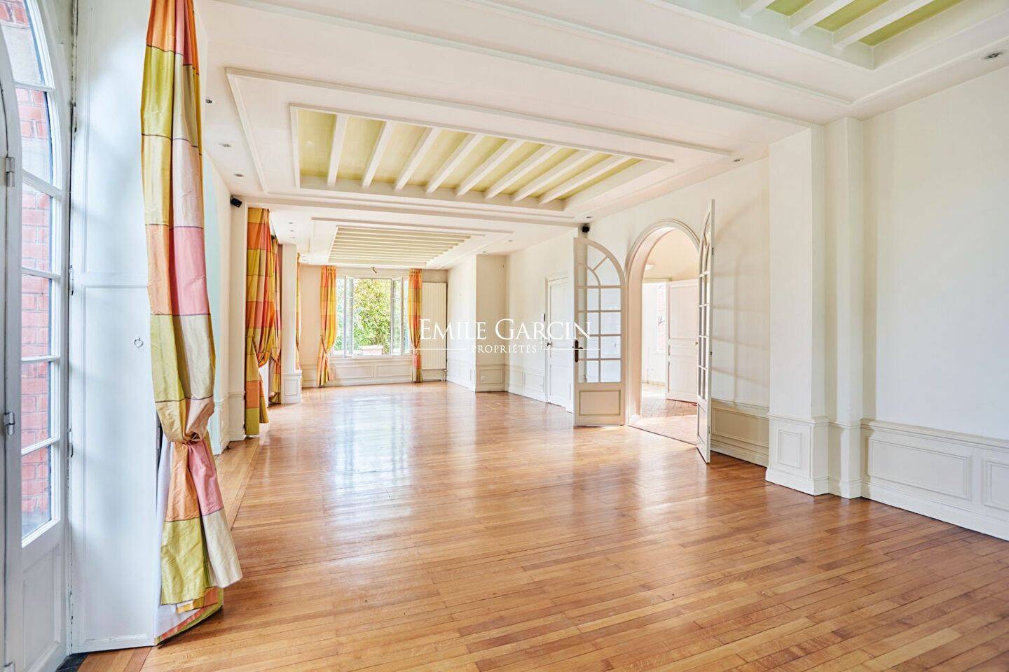 Maison à vendre, 381m², VERSAILLES