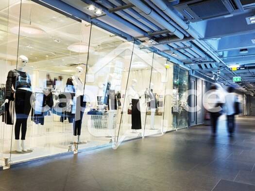 Pret-à-Porter à vendre Fonds de commerce 309 000 € 396 m² de surface de vente Fontaine-Blanche Chambray-lès-Tours 37170