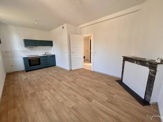 Appartement à louer 622 € 2 pièces 1 chambre 42,2 m² RDC Bayonne 64100