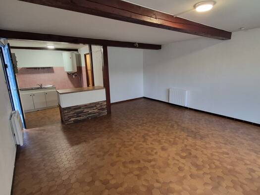 Appartement à louer 433 € 1 pièce 30 m² RDC Centre Ville Blanquefort 33290